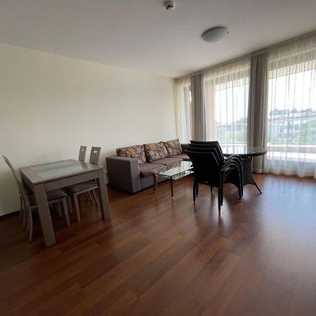 Apartments In Peter House Сонячний Берег Екстер'єр фото