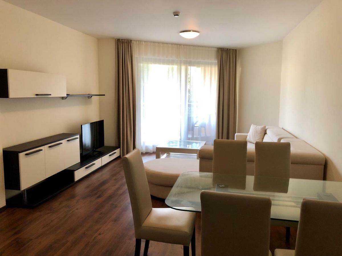 Apartments In Peter House Сонячний Берег Екстер'єр фото